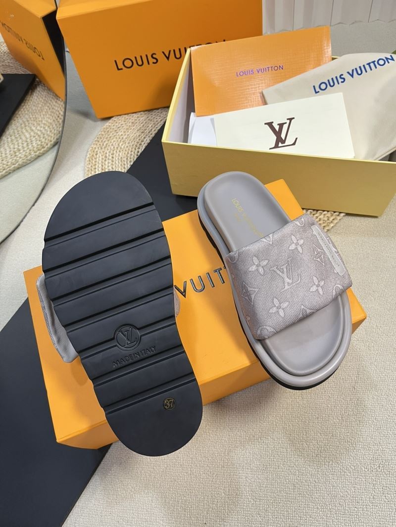 Louis Vuitton Slippers